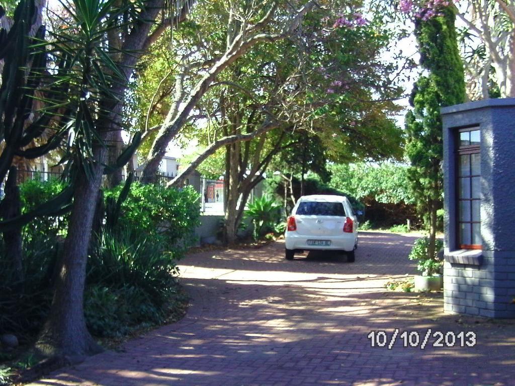 Amanzi Guest House Port Elizabeth Extérieur photo